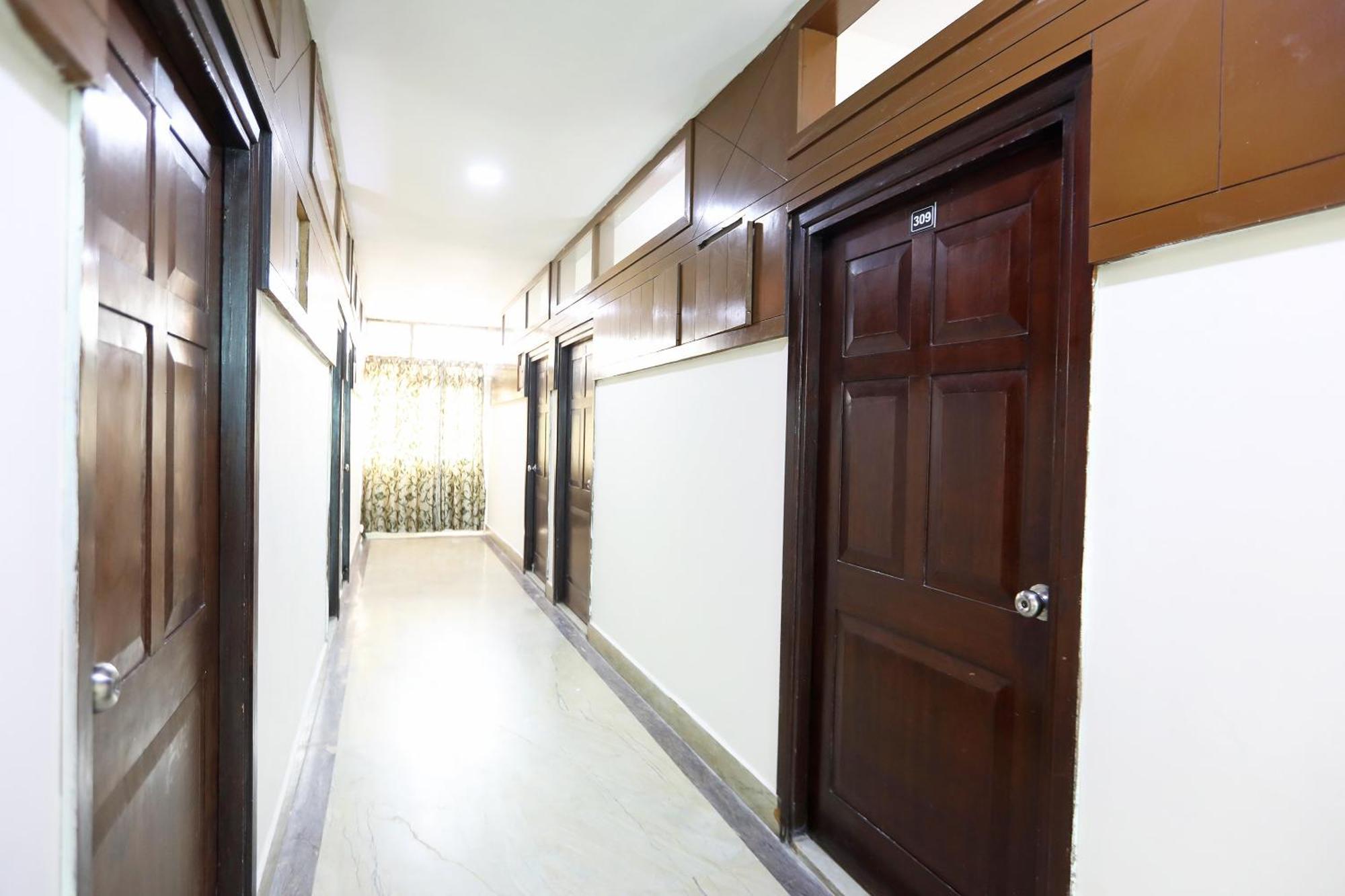 Hotel O Ashoka Inn Hotel Near Botanical Garden 诺伊达 外观 照片