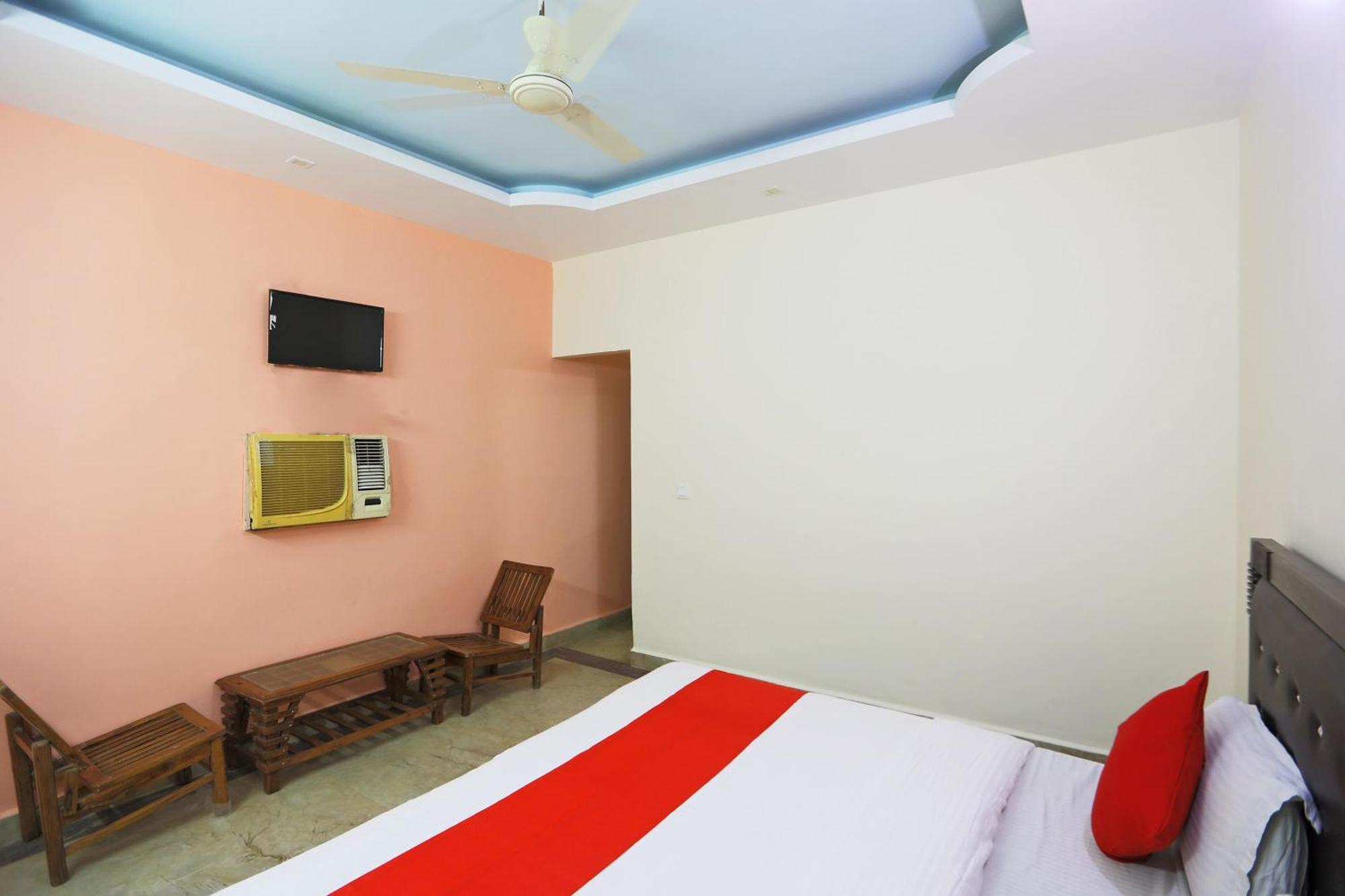 Hotel O Ashoka Inn Hotel Near Botanical Garden 诺伊达 外观 照片