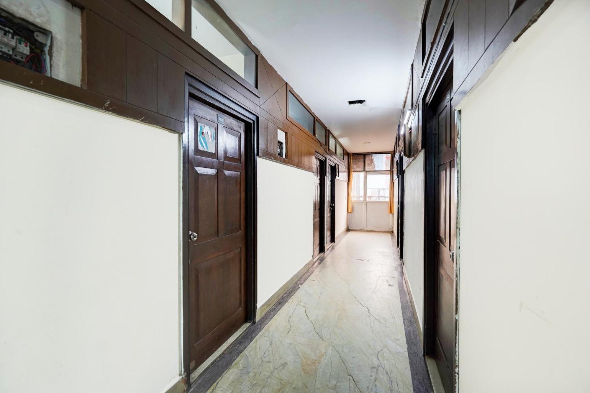 Hotel O Ashoka Inn Hotel Near Botanical Garden 诺伊达 外观 照片